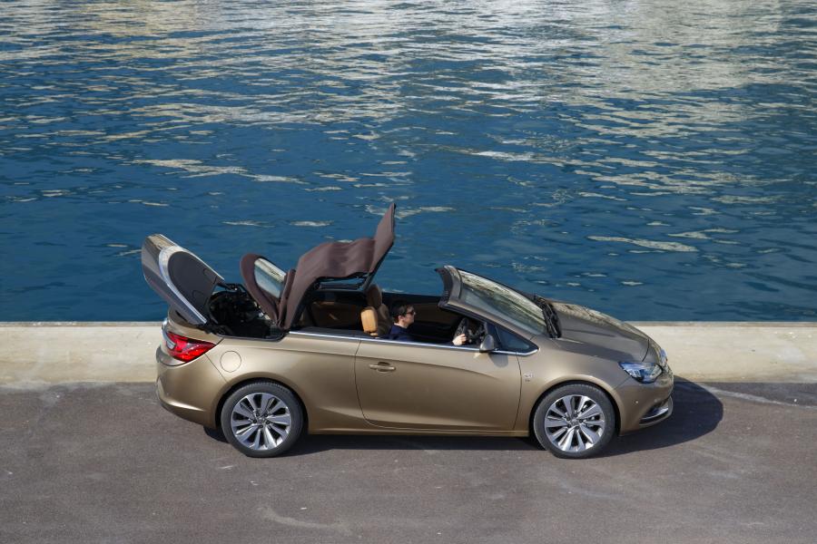  Vauxhall Cascada 2013 года  (фото 58 из 73)